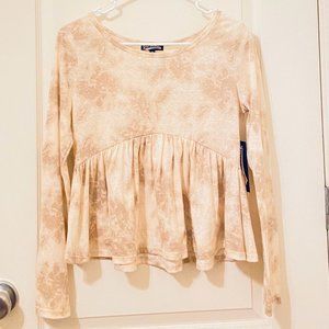 Freshman Tan Marble and Flowy long sleeve